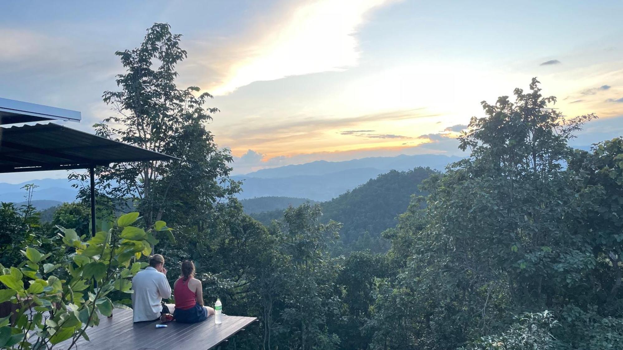 ม่อนสันเกี๋ยง Monsonkeang Camping view แม่แจ่ม ภายนอก รูปภาพ