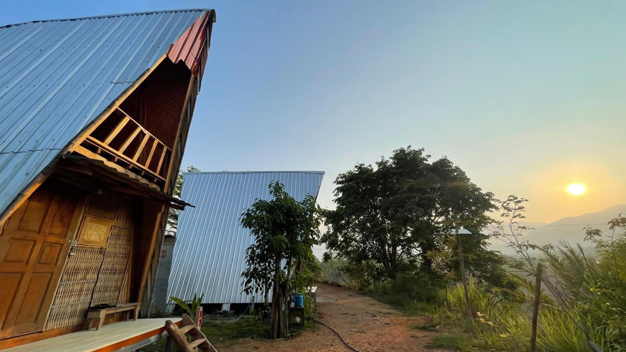 ม่อนสันเกี๋ยง Monsonkeang Camping view แม่แจ่ม ภายนอก รูปภาพ