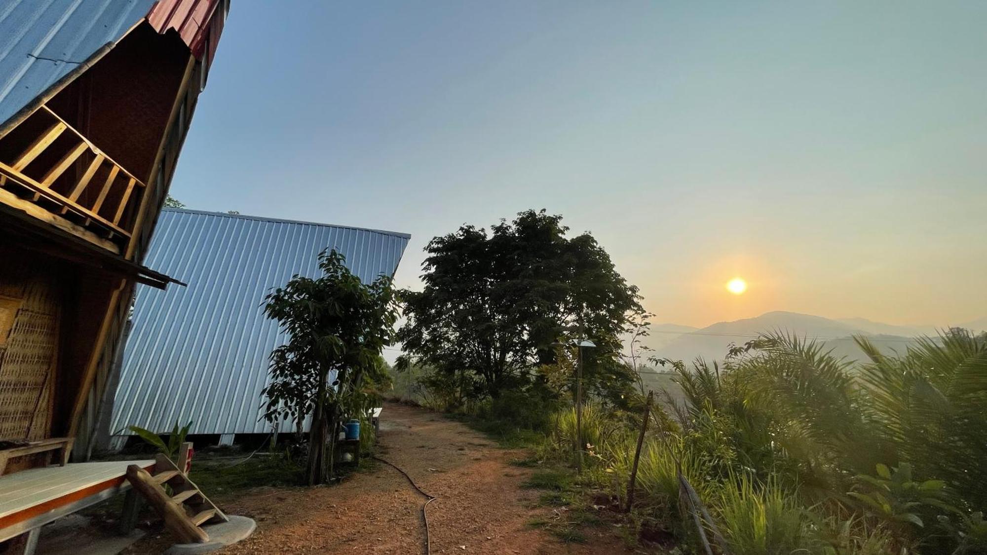 ม่อนสันเกี๋ยง Monsonkeang Camping view แม่แจ่ม ภายนอก รูปภาพ